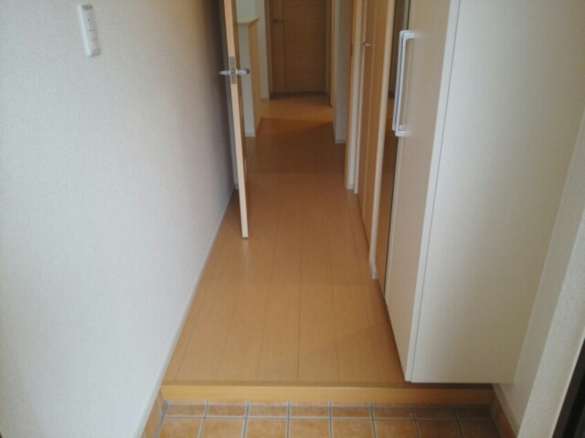  和歌山線/笠田駅 徒歩11分 1階 築9年