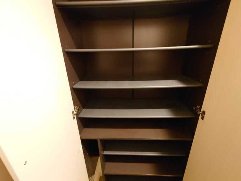  D-room吹屋町　B棟