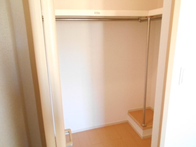  和歌山線/岩出駅 バス25分曽谷久保下車:停歩7分 2階 築14年