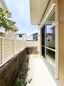  シャーメゾン秋月