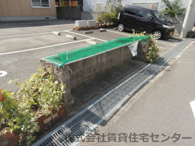  シャーメゾン秋月