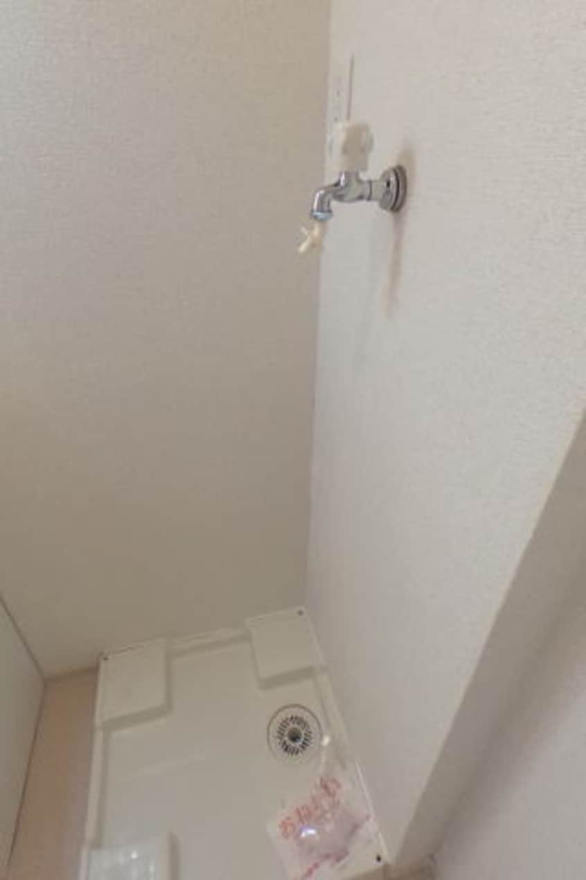  和歌山線/船戸駅 バス20分北丸栖下車:停歩2分 1階 築16年