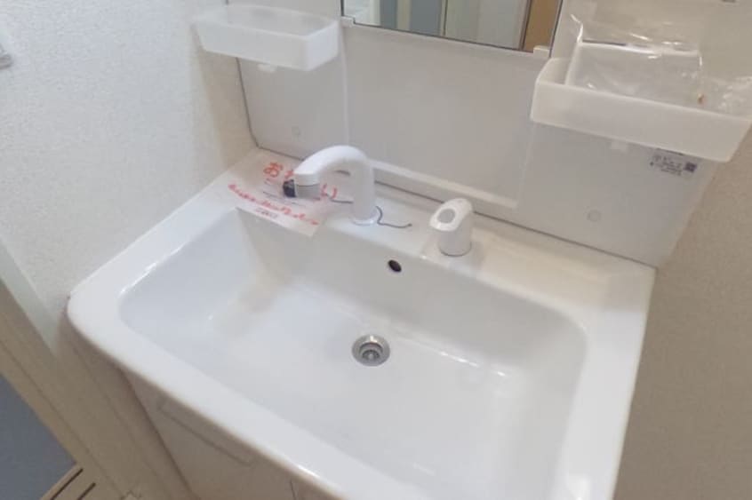  和歌山線/船戸駅 バス20分北丸栖下車:停歩2分 1階 築16年