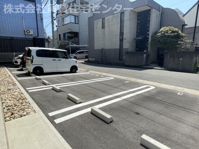  南海本線/和歌山市駅 徒歩11分 1階 築3年