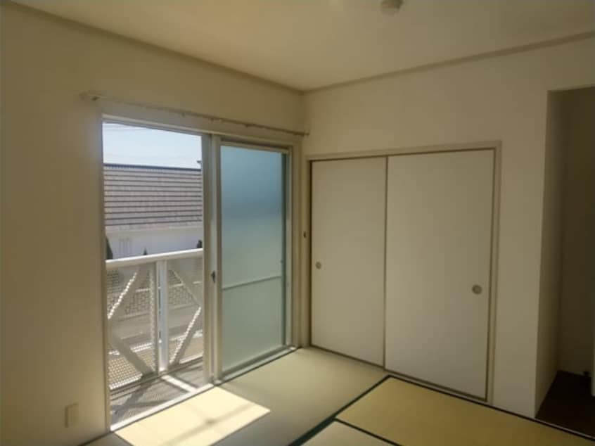  阪和線・羽衣線/紀伊駅 バス12分西安上下車:停歩8分 2階 築34年