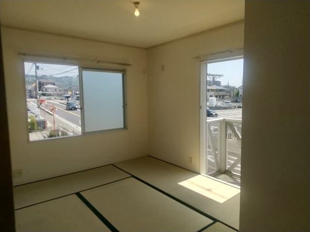  阪和線・羽衣線/紀伊駅 バス12分西安上下車:停歩8分 2階 築34年