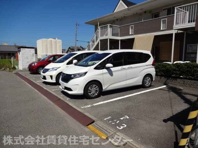  メゾンラフィネＢ