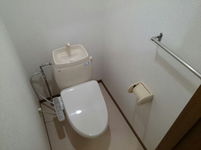  メゾンラフィネＢ