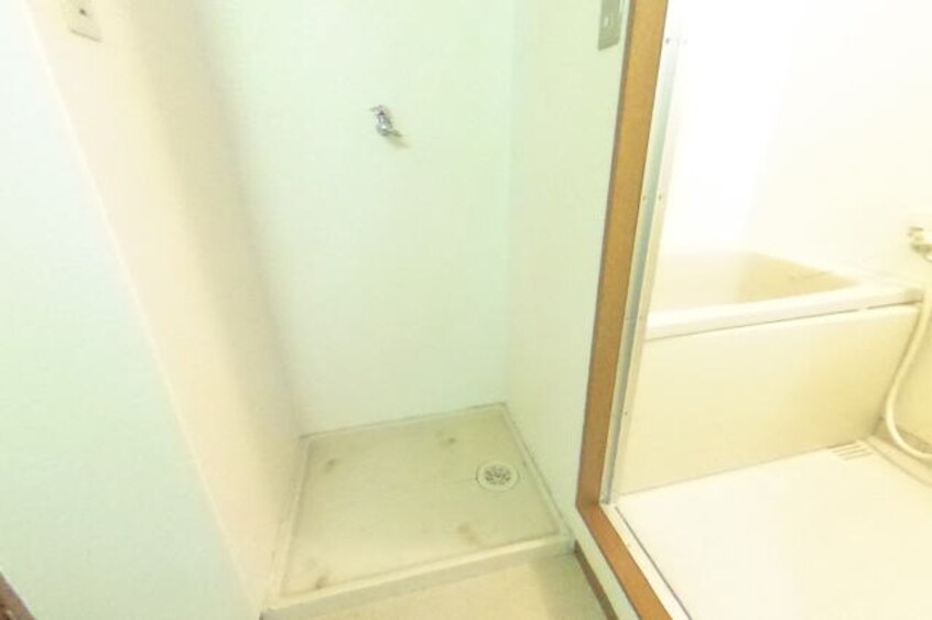  メゾンラフィネＢ