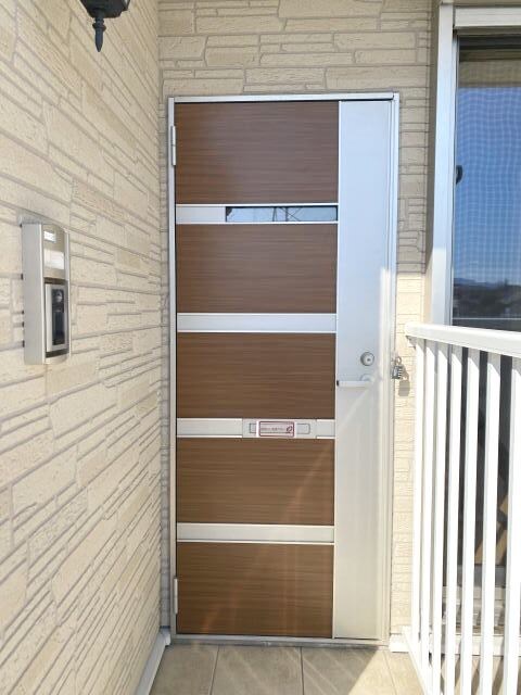 同仕様 和歌山線/岩出駅 バス9分中島北下車:停歩5分 1階 築11年