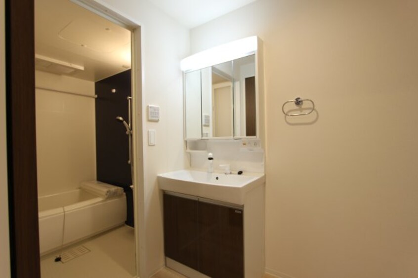  コーラルヴィラ松島C