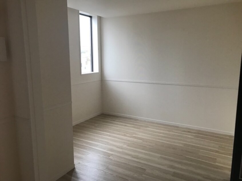  モイスシャームＭ