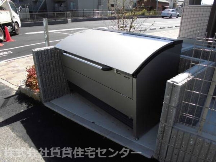  モイスシャームＭ