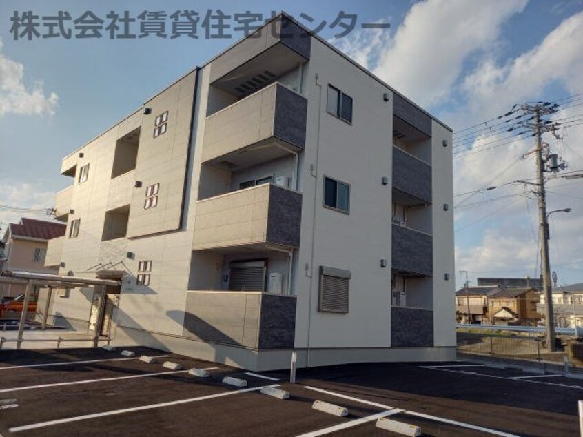  フジパレス秋月川田