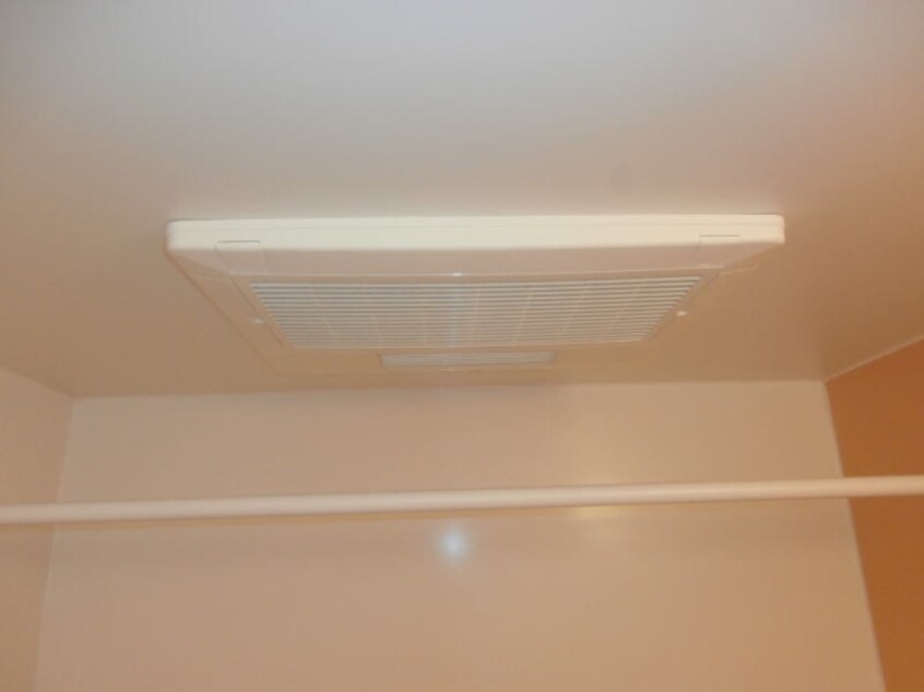  和歌山線/下兵庫駅 徒歩10分 2階 築10年