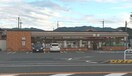 セブンイレブン 橋本隅田町店様(コンビニ)まで1060m 和歌山線/下兵庫駅 徒歩10分 2階 築10年