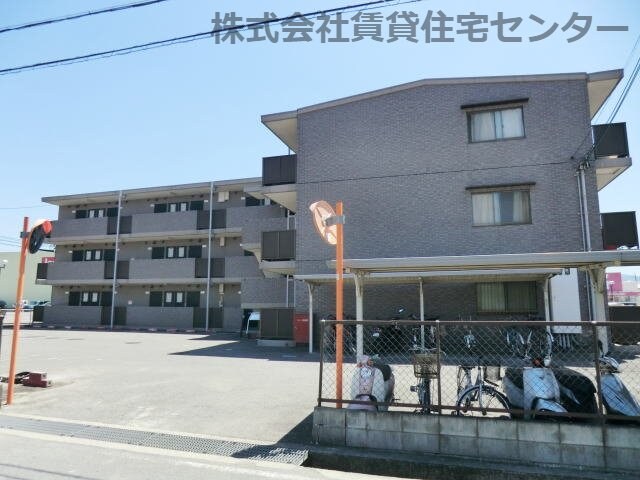  アーバンヴィラ岩出