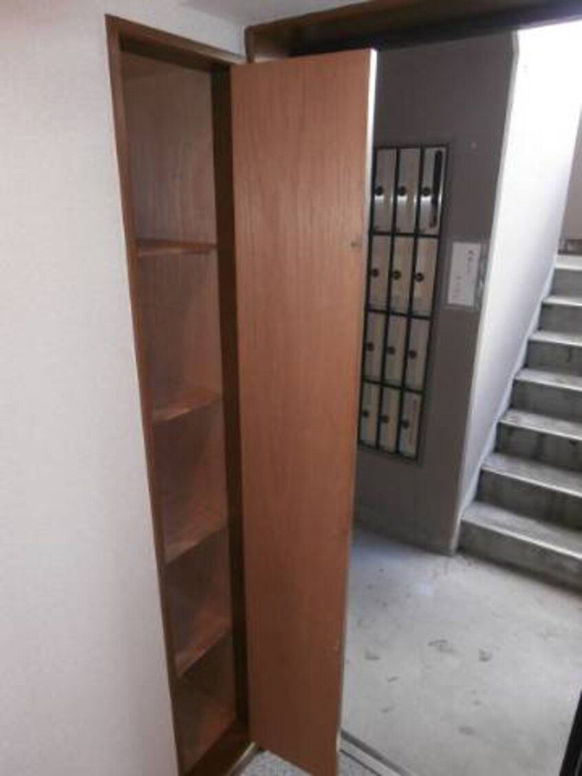  アーバンヴィラ岩出