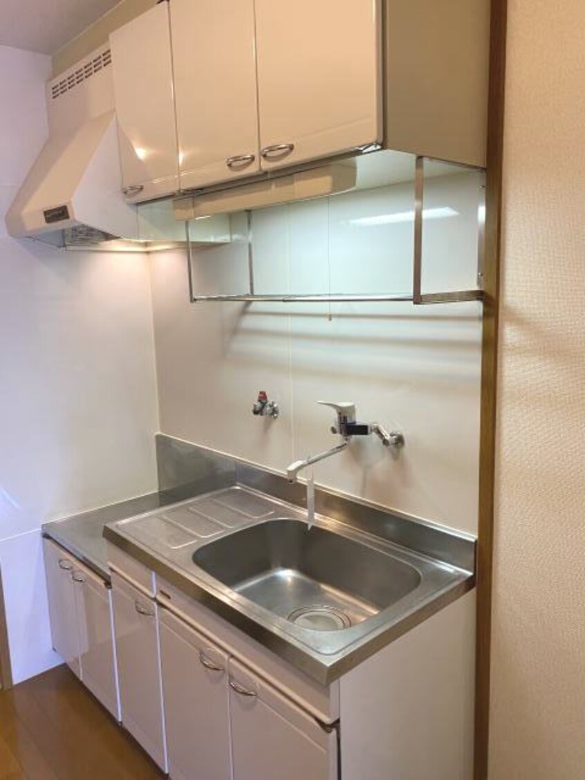 同仕様 阪和線・羽衣線/和歌山駅 徒歩10分 1階 築23年