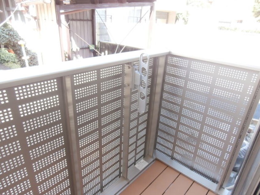  アネックス日前