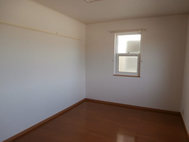  和歌山電鉄貴志川線/貴志駅 バス10分高嶋下車:停歩4分 1階 築18年