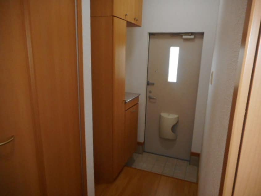  和歌山電鉄貴志川線/貴志駅 バス10分高嶋下車:停歩4分 1階 築18年