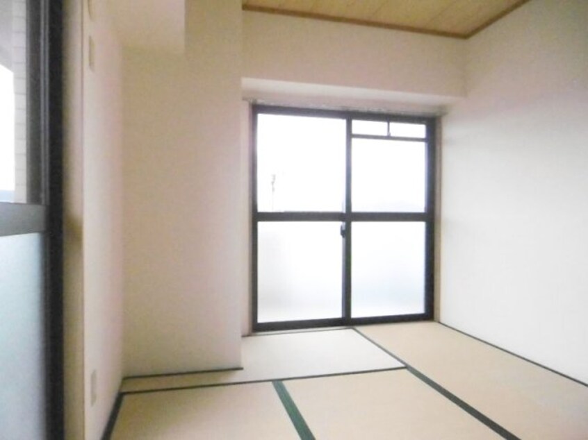 同仕様 阪和線・羽衣線/紀伊駅 バス15分西安上下車:停歩8分 3階 築24年