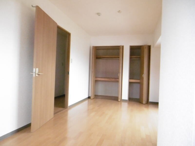 同仕様 阪和線・羽衣線/紀伊駅 バス15分西安上下車:停歩8分 3階 築24年