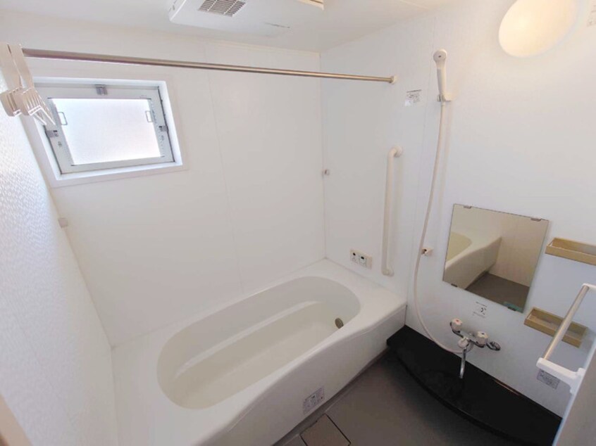  エミネンス・ジュン