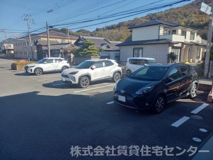  リビングタウン紀三井寺　Ａ棟