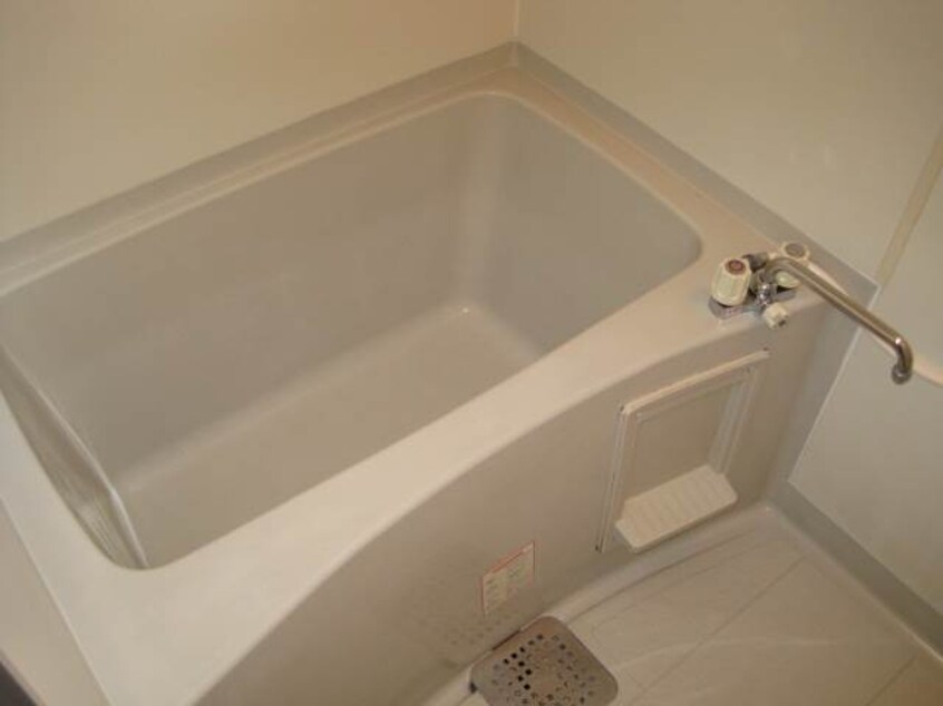  和歌山線/岩出駅 バス14分森下車:停歩10分 3階 築26年