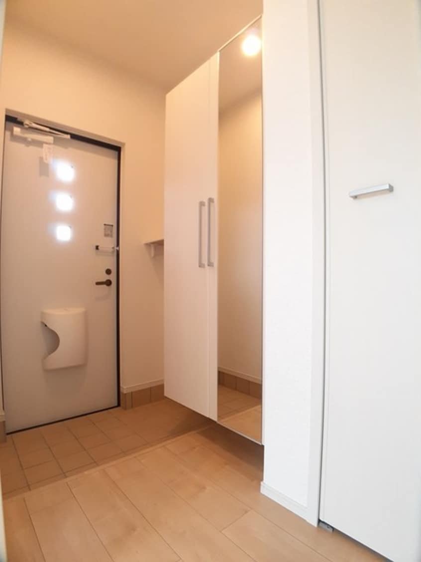  和歌山線/岩出駅 バス25分曽屋久保下車:停歩6分 2階 築4年