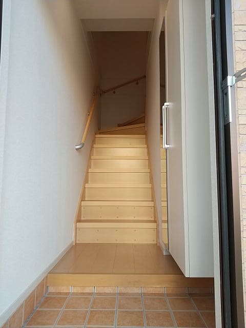 同仕様 阪和線・羽衣線/紀伊中ノ島駅 徒歩8分 2階 築10年