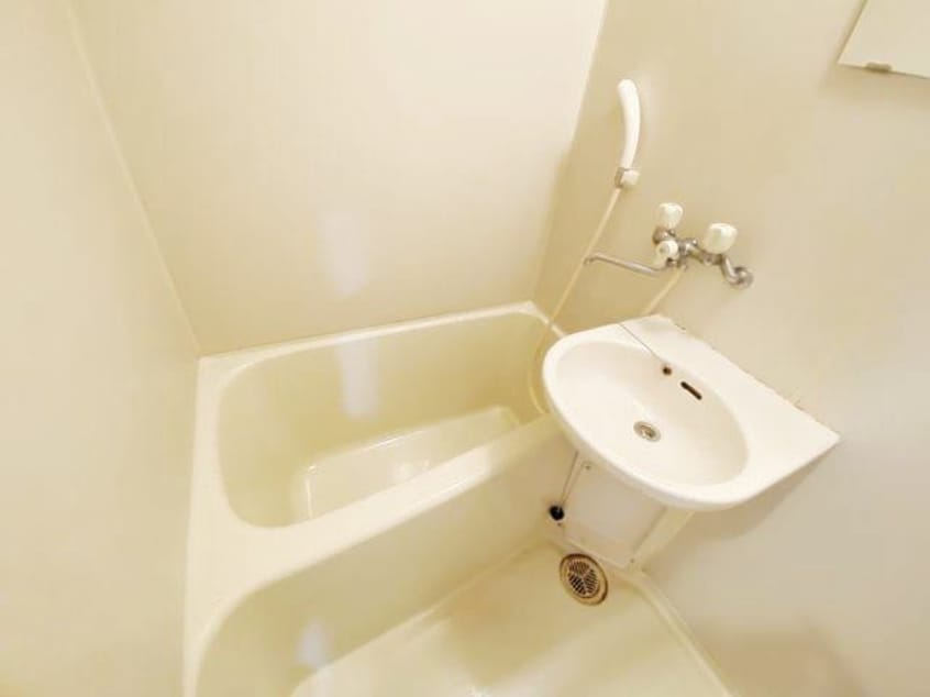 同仕様 リバーサイドゆかわ