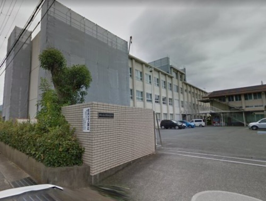 和歌山県立伊都中央高等学校(高等学校/高等専門学校)まで1275m 和歌山線/高野口駅 徒歩10分 1階 築20年