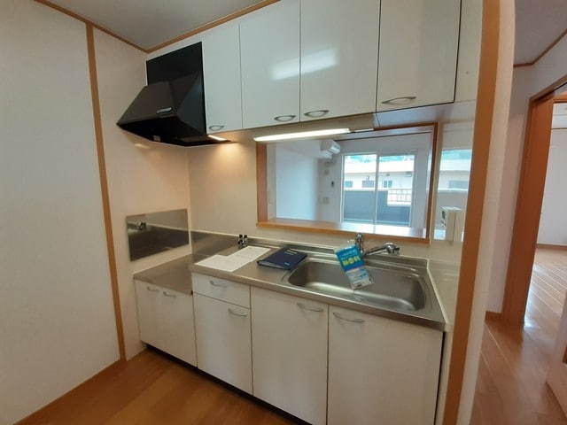  和歌山線/下兵庫駅 徒歩6分 2階 築19年