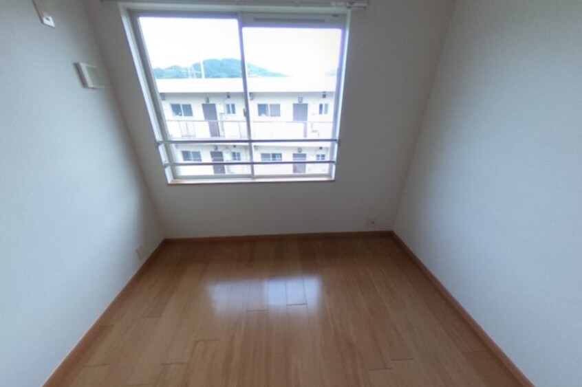  和歌山線/下兵庫駅 徒歩6分 2階 築19年