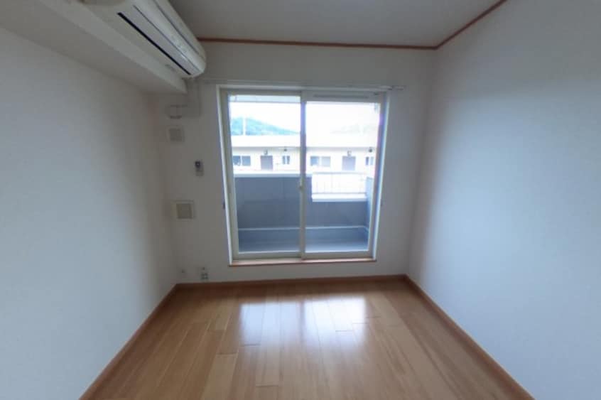  和歌山線/下兵庫駅 徒歩6分 2階 築19年