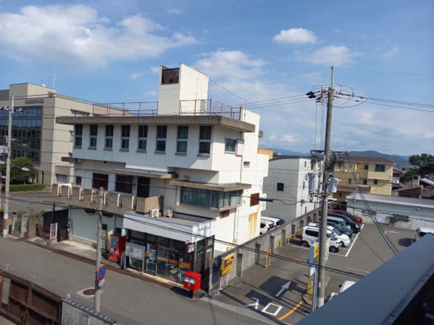  南海本線/和歌山市駅 バス6分日赤医療センター前下車:停歩2分 3階 築9年