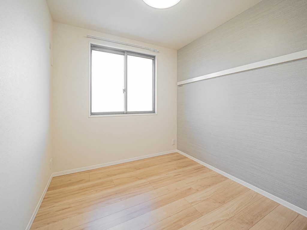  和歌山線/岩出駅 徒歩33分 2階 1年未満