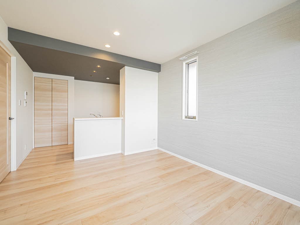  和歌山線/岩出駅 徒歩33分 2階 1年未満