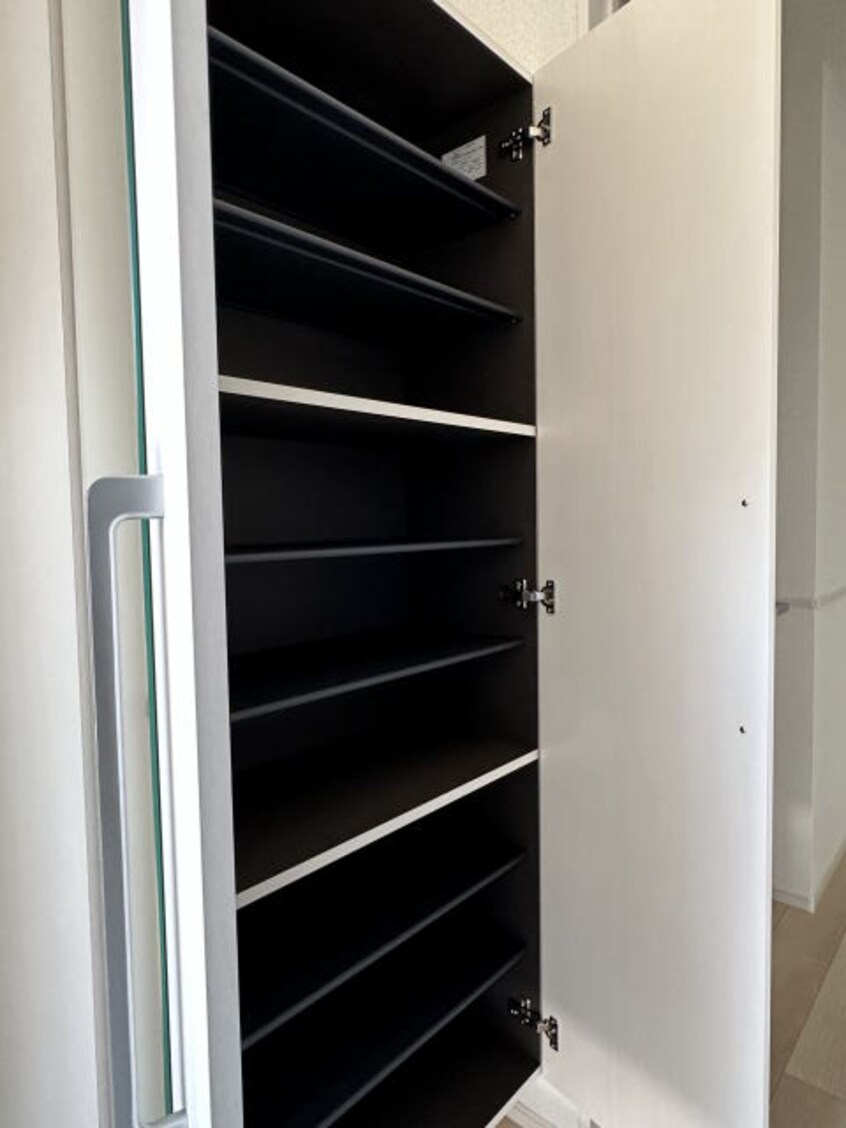 同仕様 和歌山線/下井阪駅 徒歩13分 1階 築3年