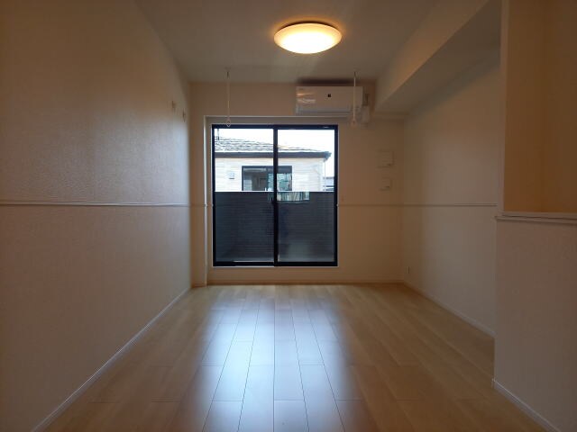 同仕様 阪和線・羽衣線/紀伊駅 バス9分山村（和歌山県）下車:停歩10分 2階 建築中