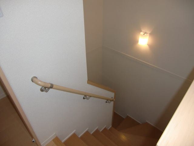  シャーメゾン紀伊