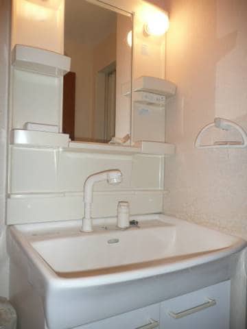 同仕様 センチュリーハイツ