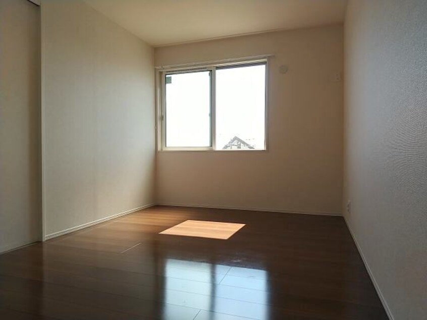  南海本線/和歌山市駅 徒歩15分 1-2階 築9年