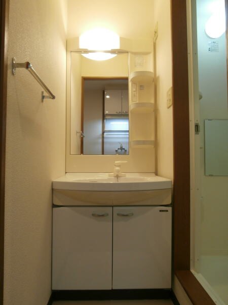 同仕様 南海本線/和歌山市駅 バス12分日赤医療センター前下車:停歩6分 2階 築20年