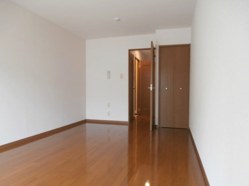 同仕様 南海本線/和歌山市駅 バス12分日赤医療センター前下車:停歩6分 2階 築20年