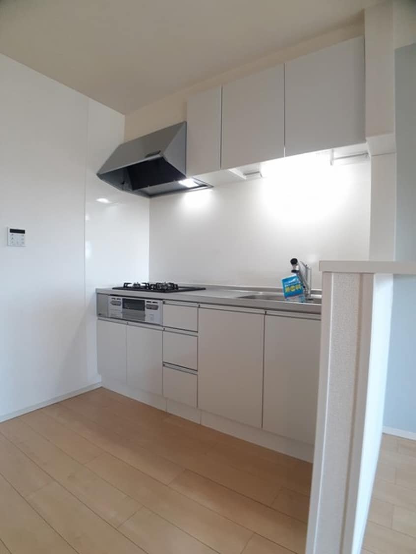  南海本線/和歌山市駅 バス17分湊御殿三丁目下車:停歩3分 2階 築7年