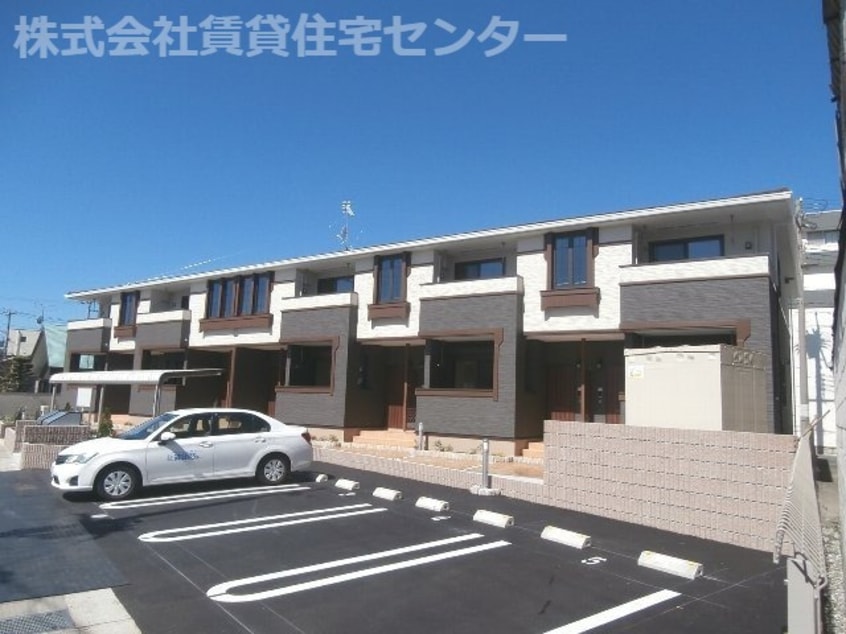  南海本線/和歌山市駅 バス17分湊御殿三丁目下車:停歩3分 2階 築7年